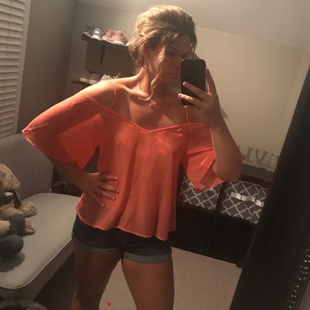 Coral shirt